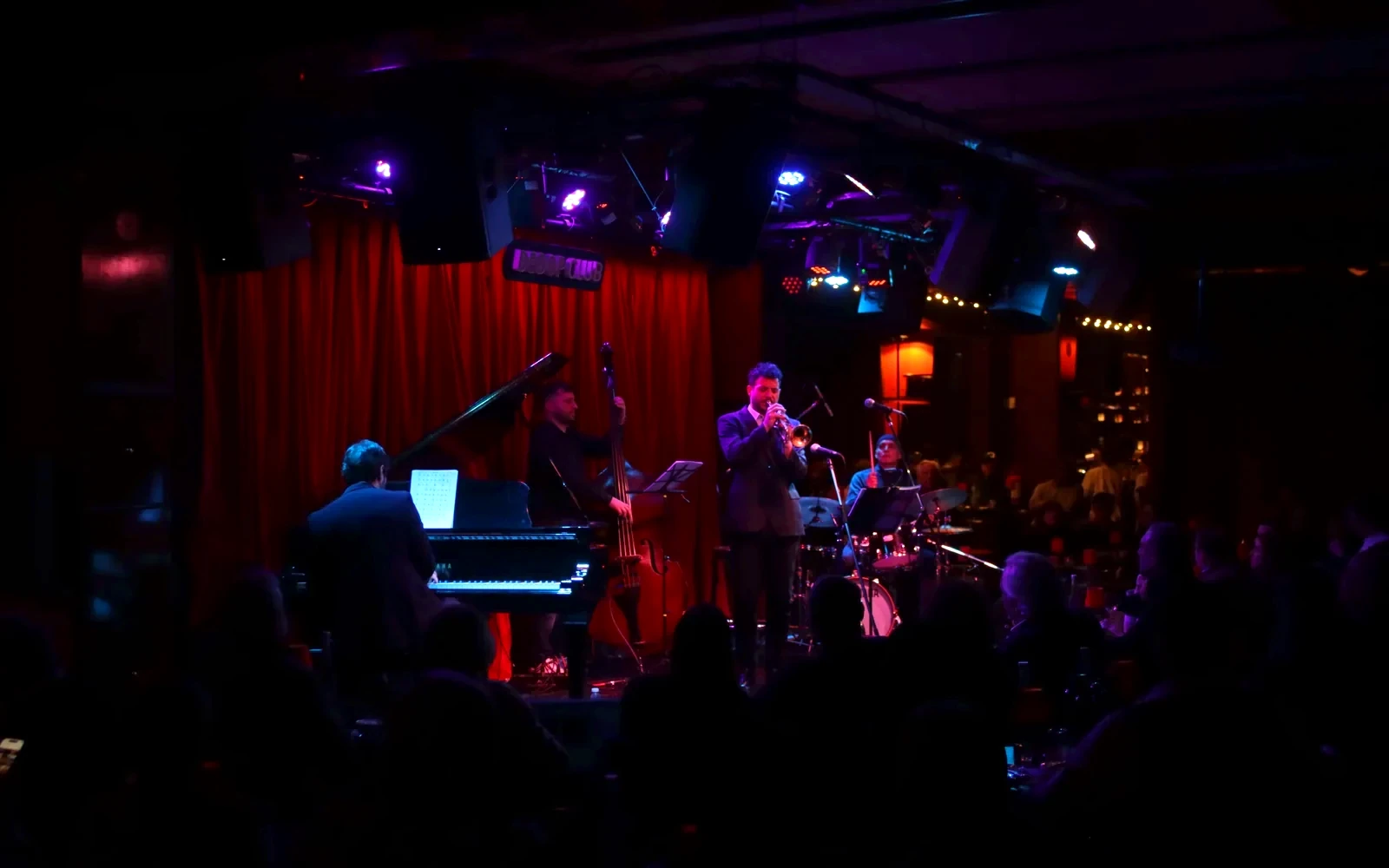 Chet Baker Sings en vivo